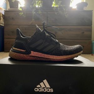 Adidas Ultraboost 20 size 9.5 Women Glitter black and pink